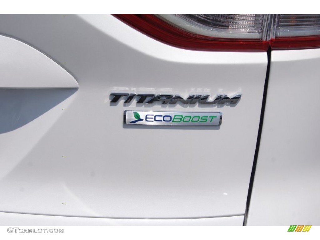 2013 Escape Titanium 2.0L EcoBoost - White Platinum Metallic Tri-Coat / Charcoal Black photo #18