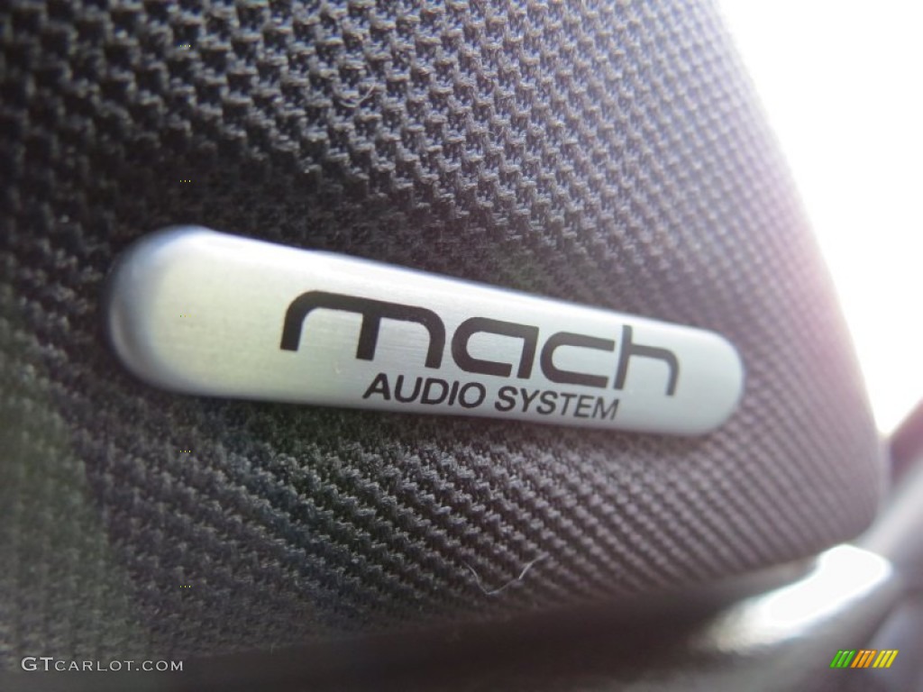 2004 Ford Mustang Mach 1 Coupe Audio System Photos