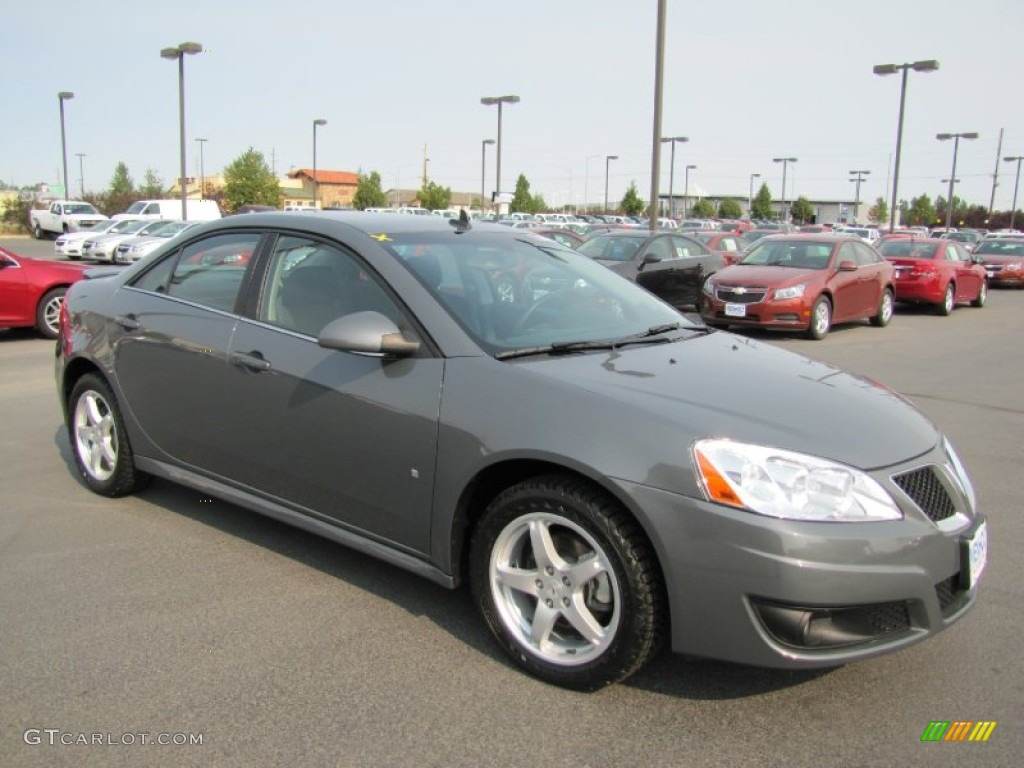 Dark Steel Gray Metallic Pontiac G6