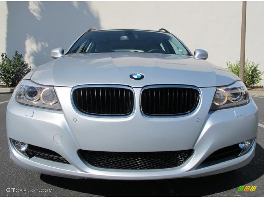 2009 3 Series 328xi Sport Wagon - Titanium Silver Metallic / Grey Dakota Leather photo #2