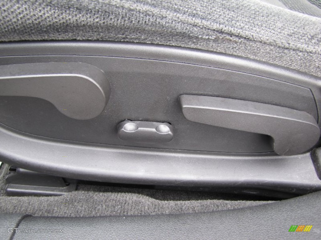 2011 Impala LS - Cyber Gray Metallic / Gray photo #13