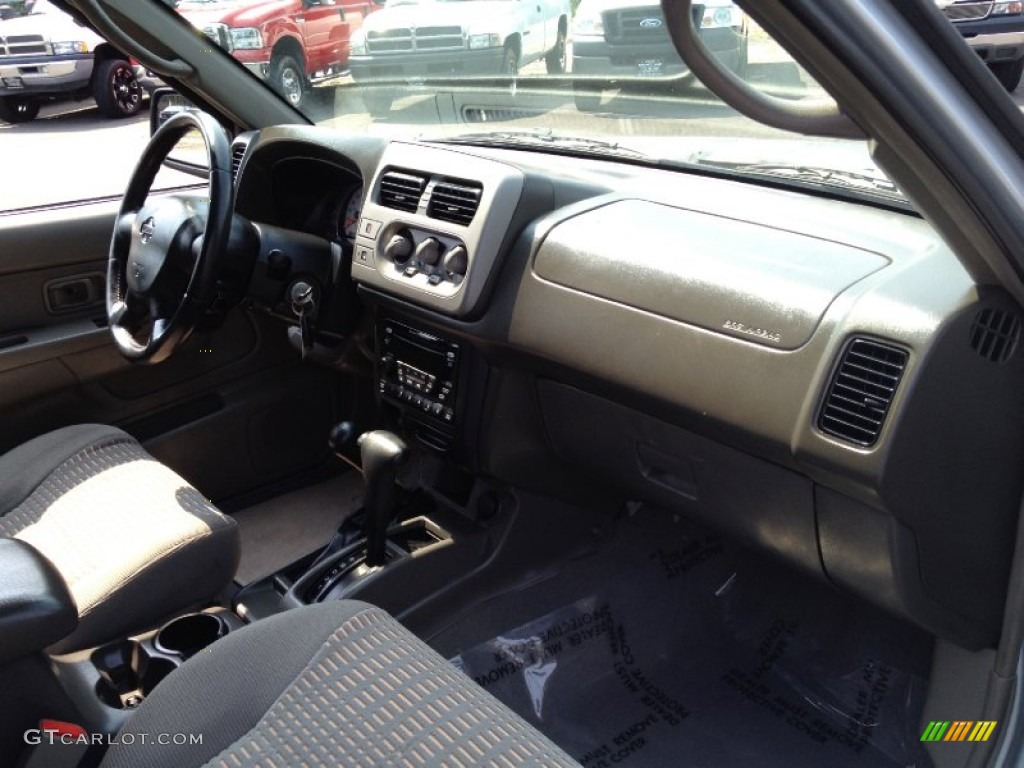 2001 Nissan Xterra SE V6 4x4 Sage Dashboard Photo #68891427