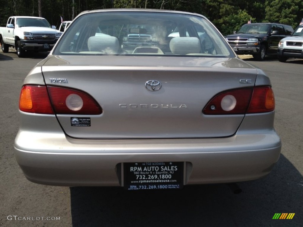 2001 Corolla CE - Sandrift Beige Metallic / Pebble Beige photo #8
