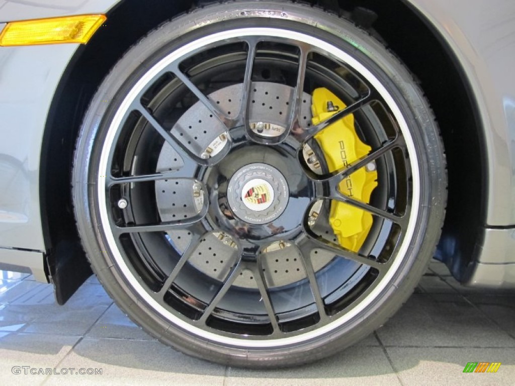 2013 Porsche 911 Turbo S Coupe Wheel Photos