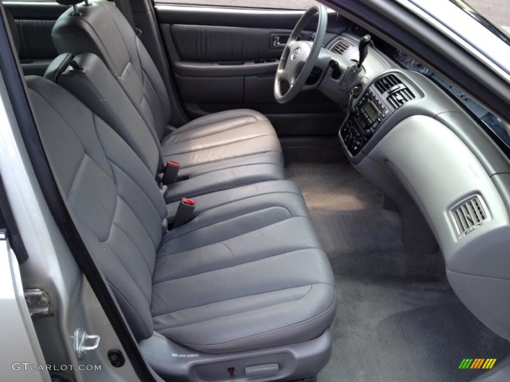 2002 Toyota Avalon XL Front Seat Photo #68892486