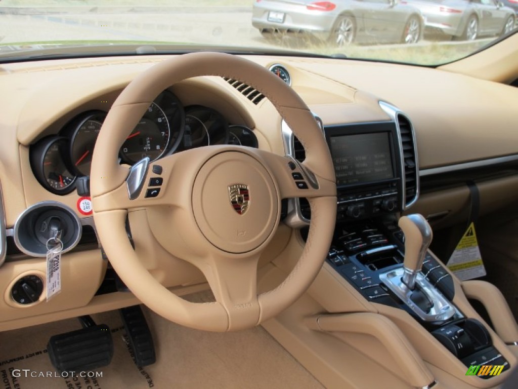 2013 Porsche Cayenne Standard Cayenne Model Luxor Beige Dashboard Photo #68892531