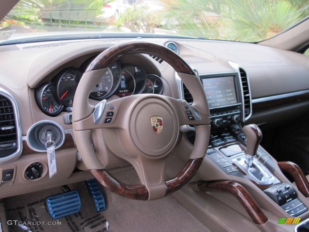 2013 Porsche Cayenne S Umber Brown Dashboard Photo #68892624