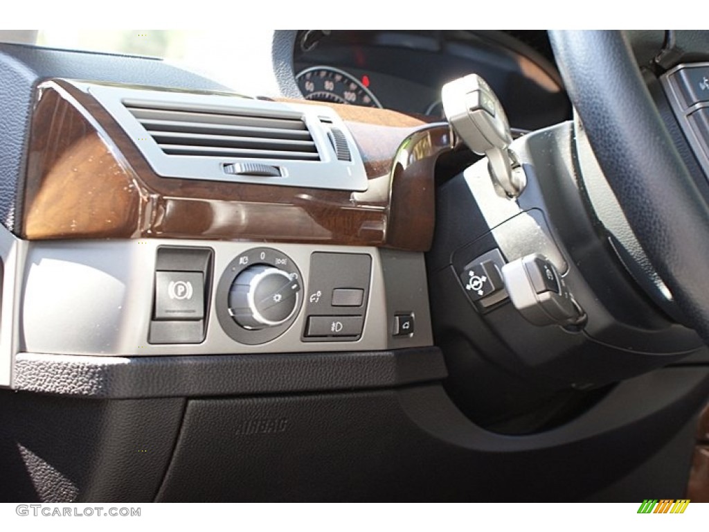 2008 BMW 7 Series 750Li Sedan Controls Photo #68893521