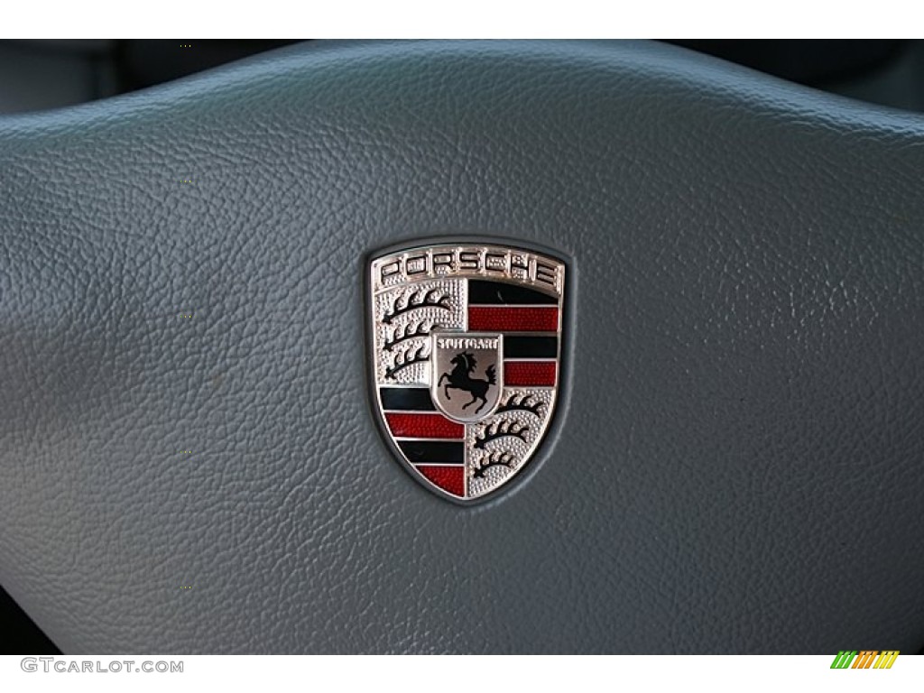 2002 Porsche 911 Carrera Coupe Porsche Crest Photo #68894175