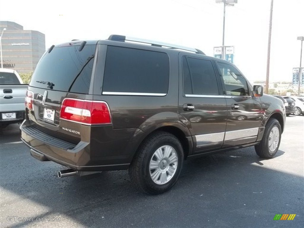 2008 Navigator Luxury - Stone Green Metallic / Stone photo #3