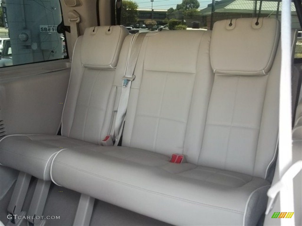 2008 Navigator Luxury - Stone Green Metallic / Stone photo #9
