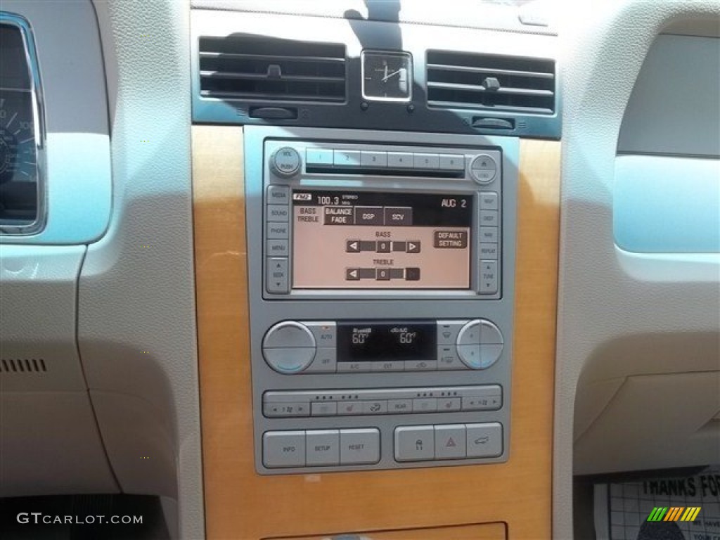 2008 Navigator Luxury - Stone Green Metallic / Stone photo #24
