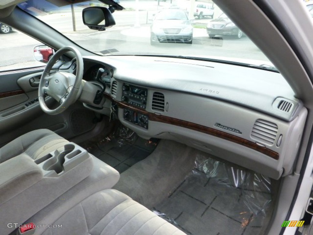 2002 Chevrolet Impala LS Medium Gray Dashboard Photo #68897289