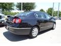 Deep Black - Passat Turbo Sedan Photo No. 5