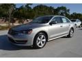 2013 Tungsten Silver Metallic Volkswagen Passat 2.5L SE  photo #1