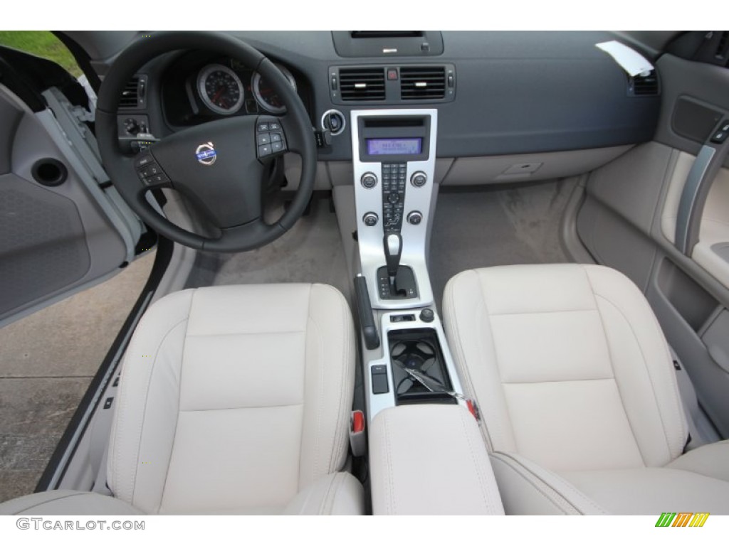 Calcite/Umbra Interior 2013 Volvo C70 T5 Photo #68899926