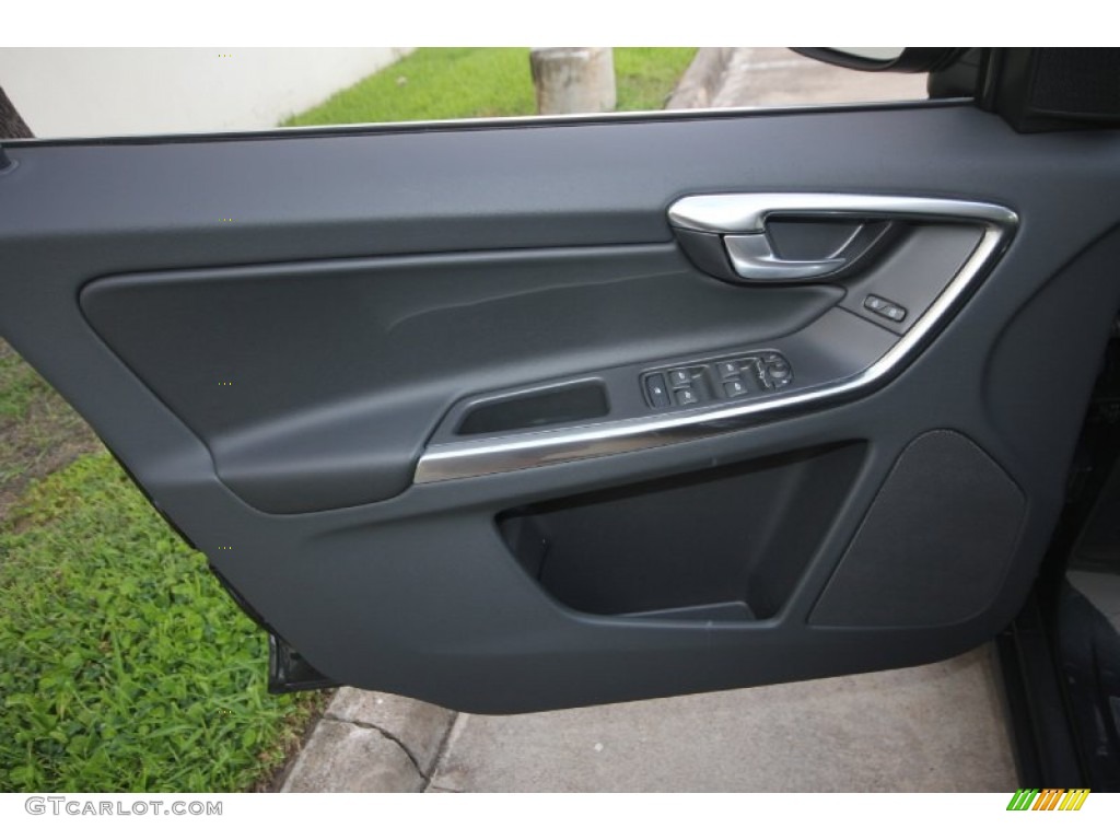 2013 Volvo XC60 T6 AWD Anthracite Black Door Panel Photo #68900100