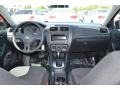 Black Uni - Jetta S Sedan Photo No. 5