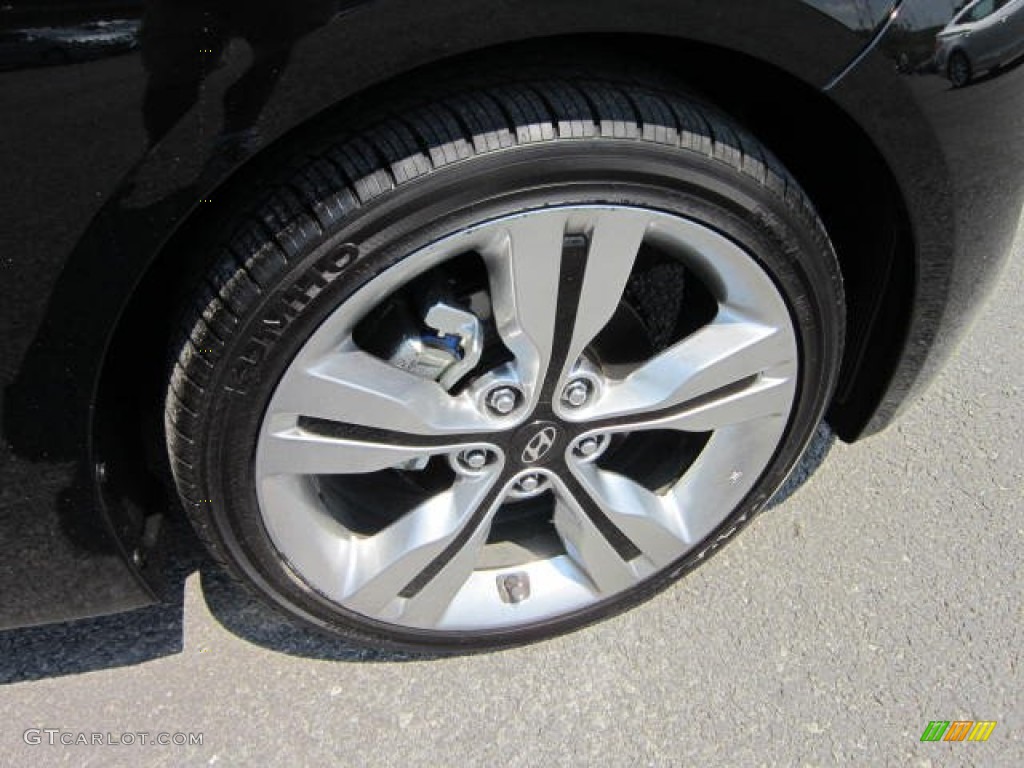 2012 Hyundai Veloster Standard Veloster Model Wheel Photo #68901534