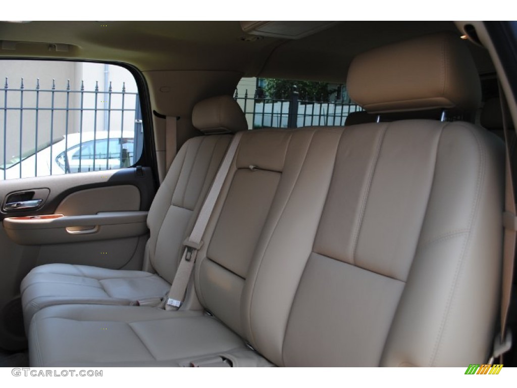2010 Suburban LT 4x4 - Red Jewel Tintcoat / Light Cashmere/Dark Cashmere photo #17