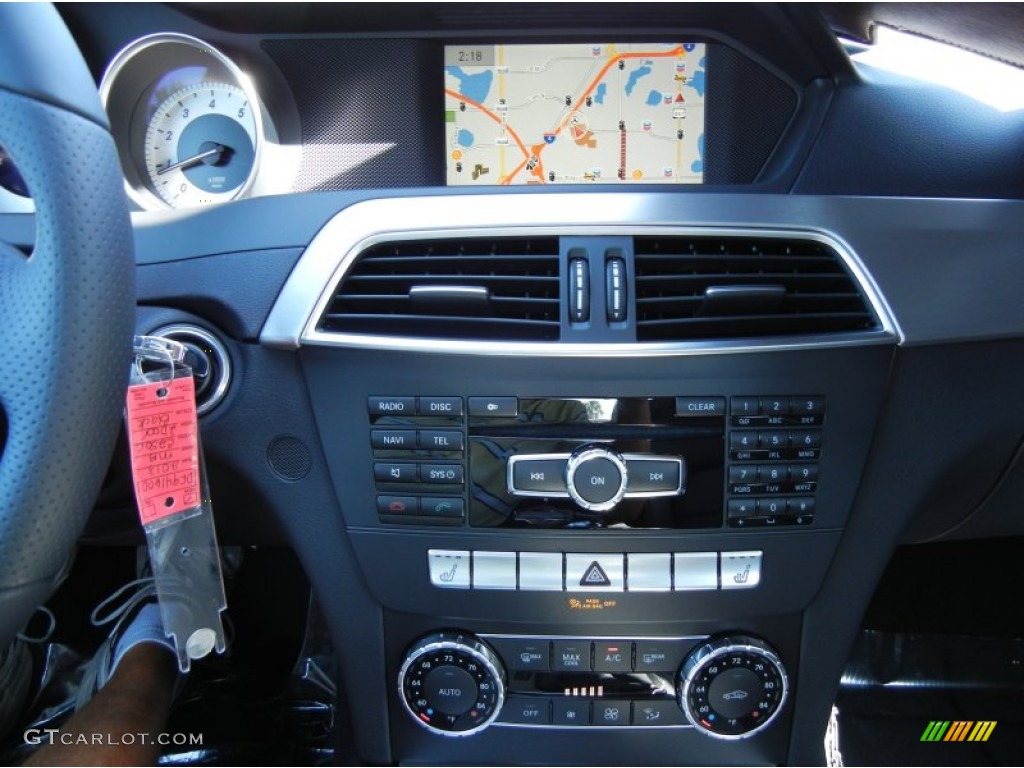 2013 Mercedes-Benz C 250 Coupe Controls Photo #68909892