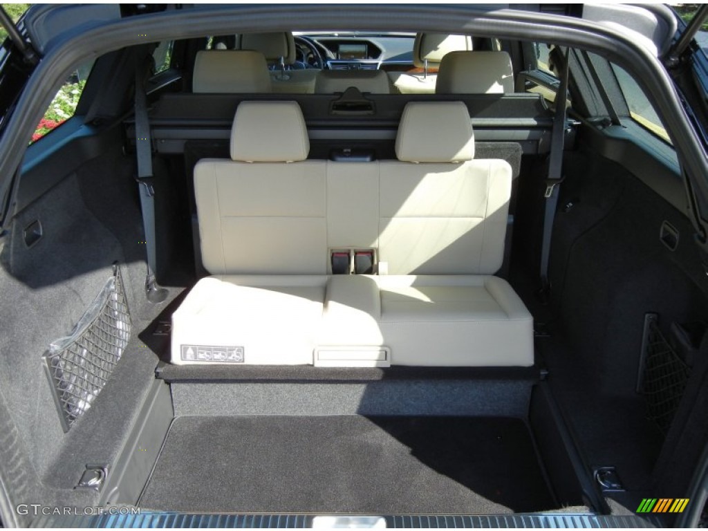 2013 Mercedes-Benz E 350 4Matic Wagon Trunk Photo #68910102