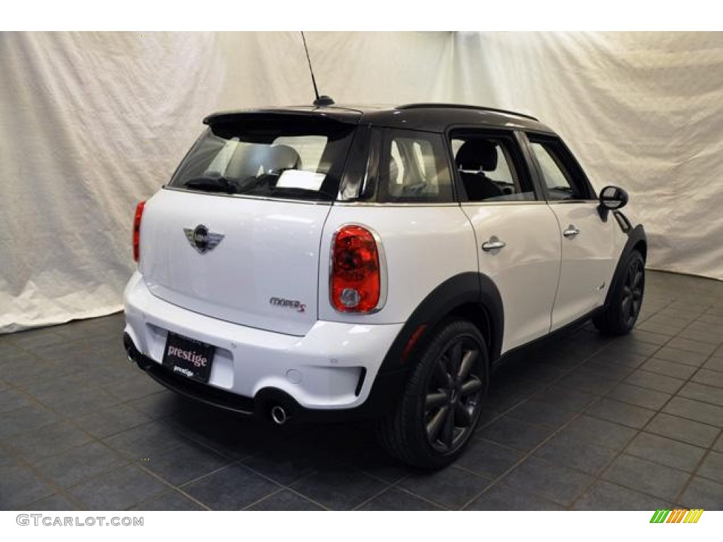 2011 Cooper S Countryman All4 AWD - Light White / Carbon Black Lounge Leather photo #3