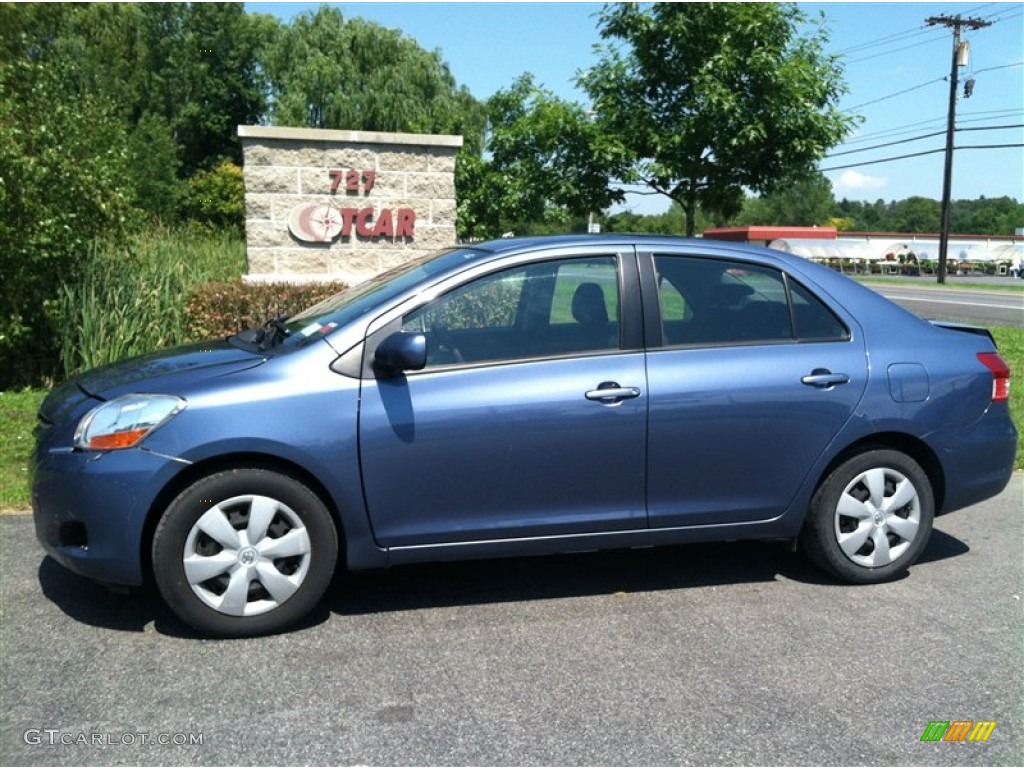 Pacific Blue Metallic Toyota Yaris