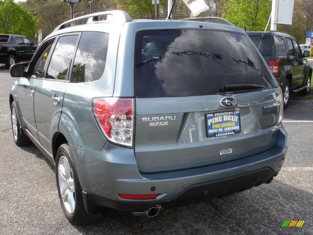 2009 Forester 2.5 X Limited - Sage Green Metallic / Platinum photo #6