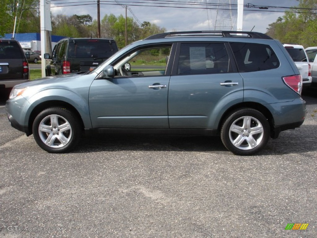 2009 Forester 2.5 X Limited - Sage Green Metallic / Platinum photo #9