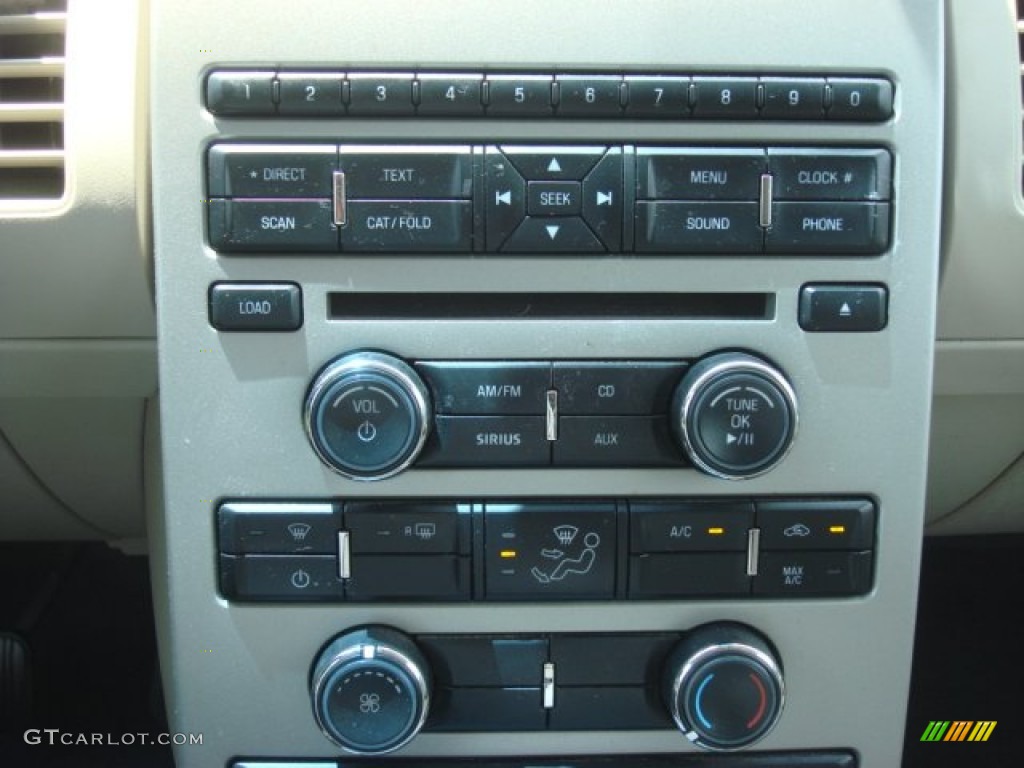 2009 Ford Flex SE Controls Photo #68915547