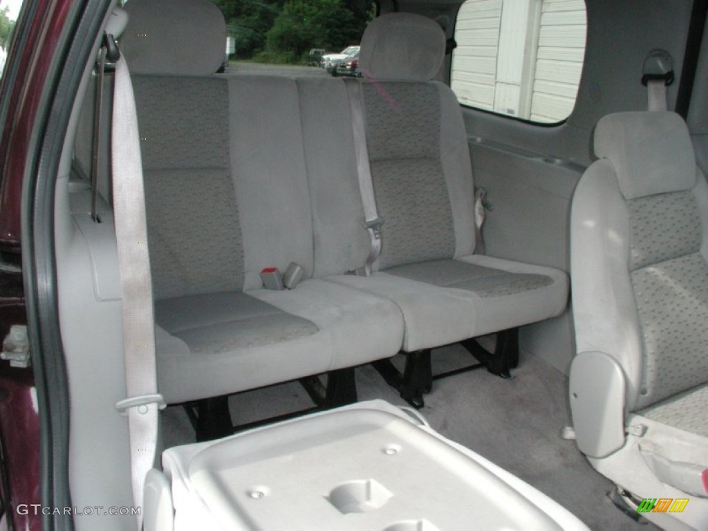 Medium Gray Interior 2006 Chevrolet Uplander LS Photo #68916117