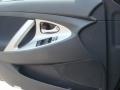 Black - Camry SE Photo No. 10