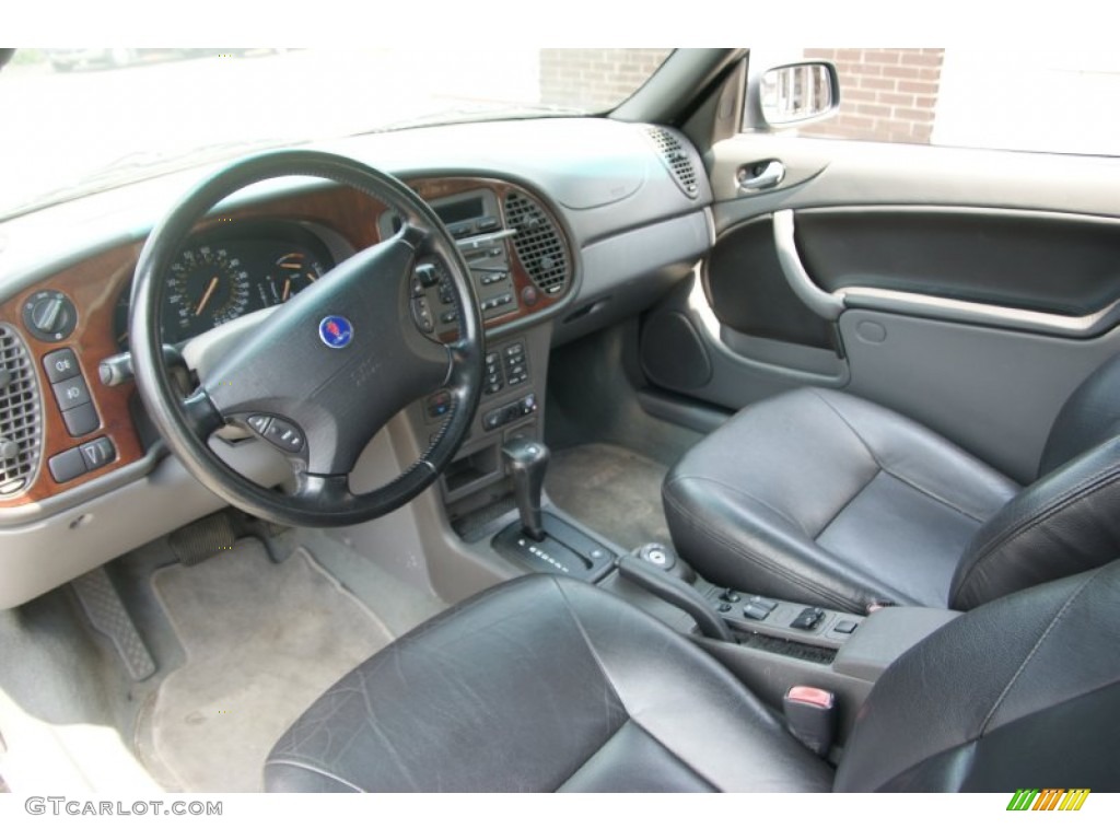 Charcoal Grey Interior 2003 Saab 9-3 SE Convertible Photo #68917563