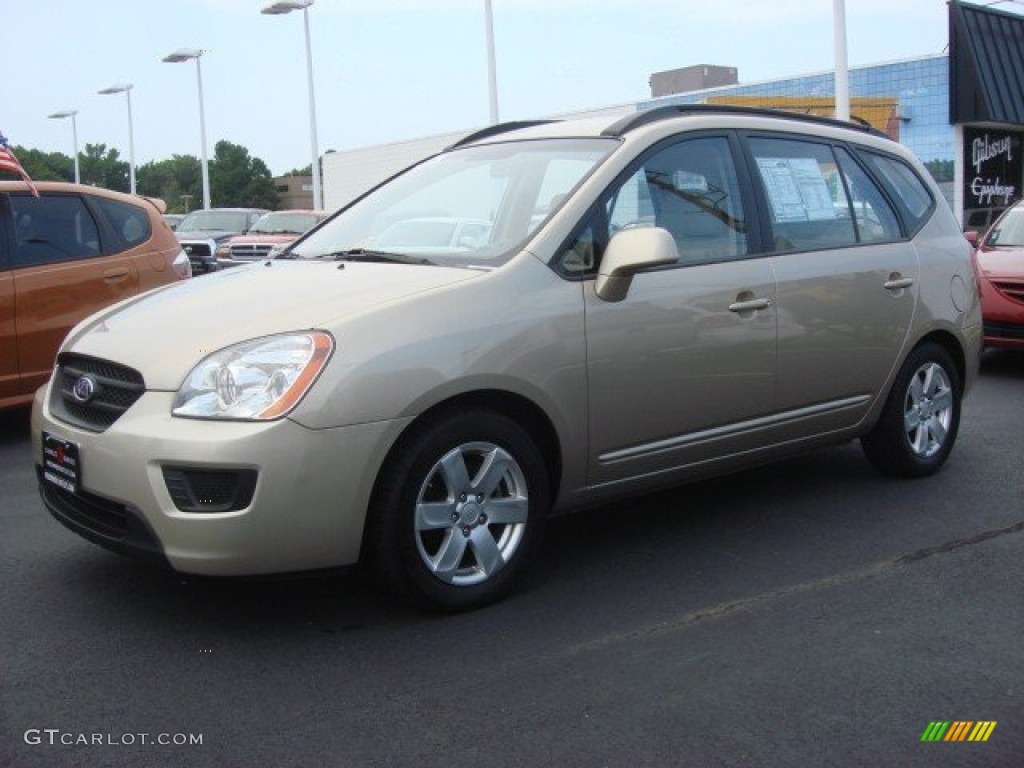 Light Almond Beige 2008 Kia Rondo LX V6 Exterior Photo #68917685