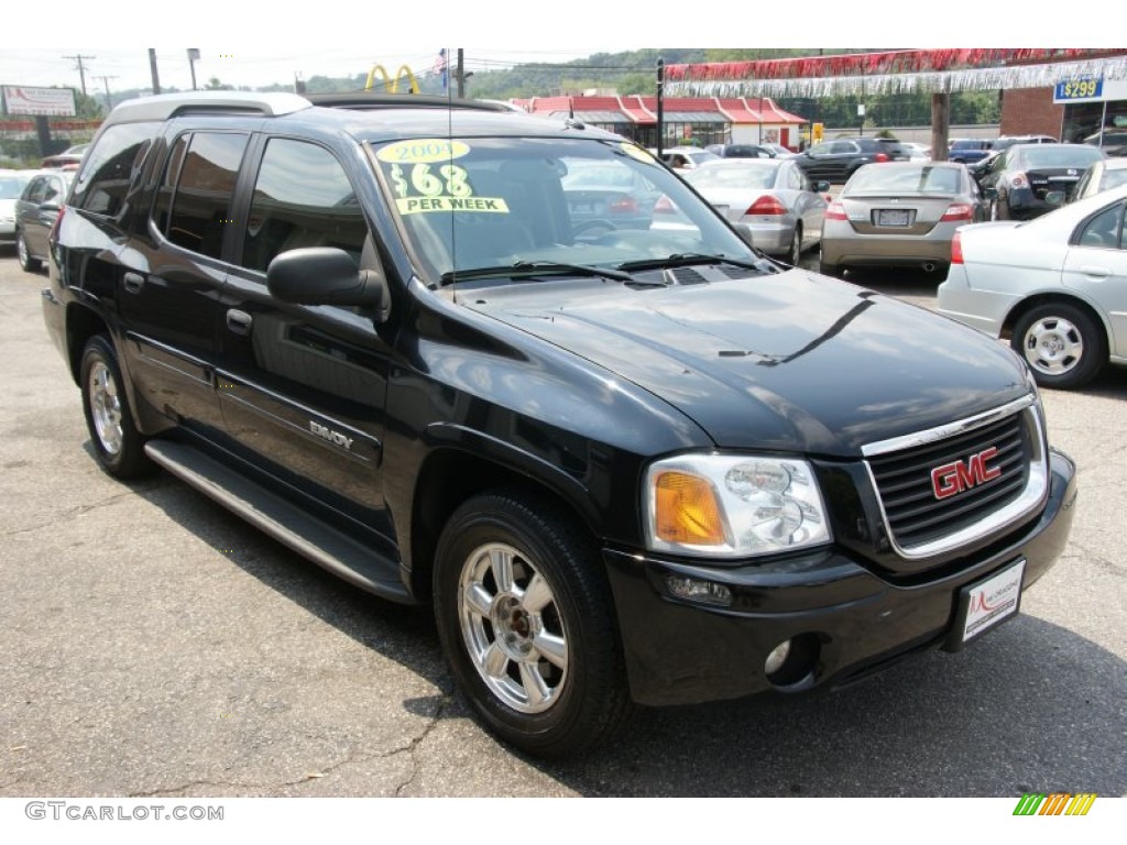 Carbon Metallic 2004 GMC Envoy XUV SLT 4x4 Exterior Photo #68918652