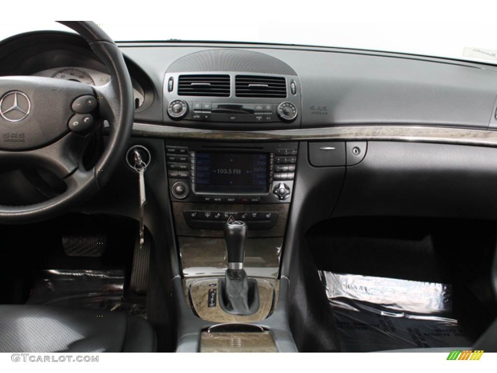2007 E 350 4Matic Sedan - Sienna Black Metallic / Black photo #9