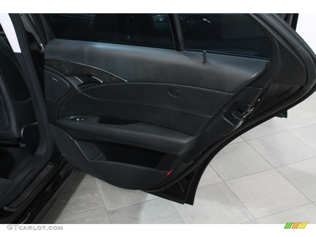 2007 E 350 4Matic Sedan - Sienna Black Metallic / Black photo #15