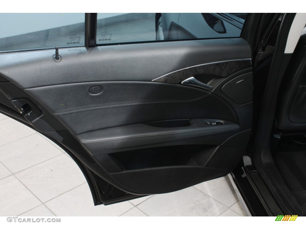 2007 E 350 4Matic Sedan - Sienna Black Metallic / Black photo #16