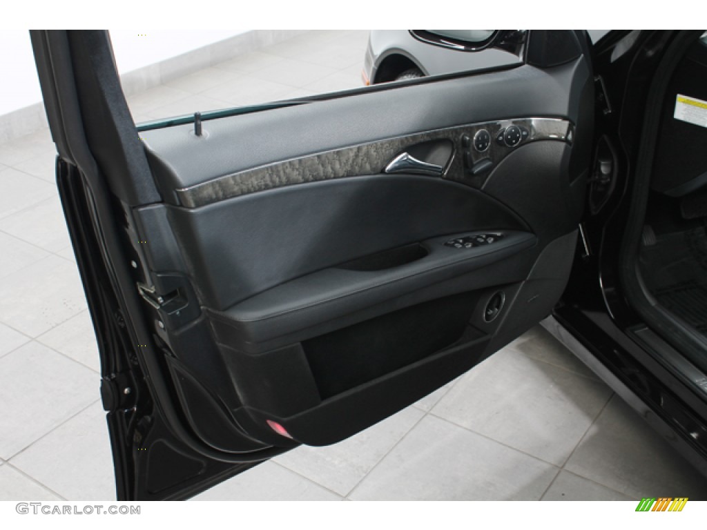 2007 E 350 4Matic Sedan - Sienna Black Metallic / Black photo #17
