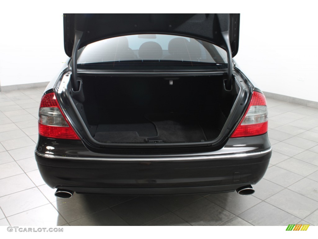 2007 E 350 4Matic Sedan - Sienna Black Metallic / Black photo #22