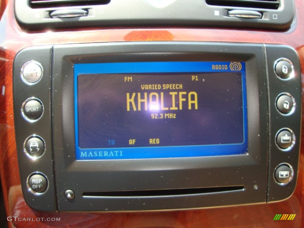 2005 Maserati Quattroporte Standard Quattroporte Model Controls Photo #68925525