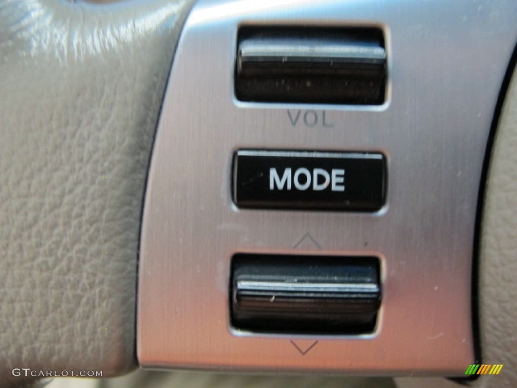 2005 Infiniti FX 35 AWD Controls Photo #68927448