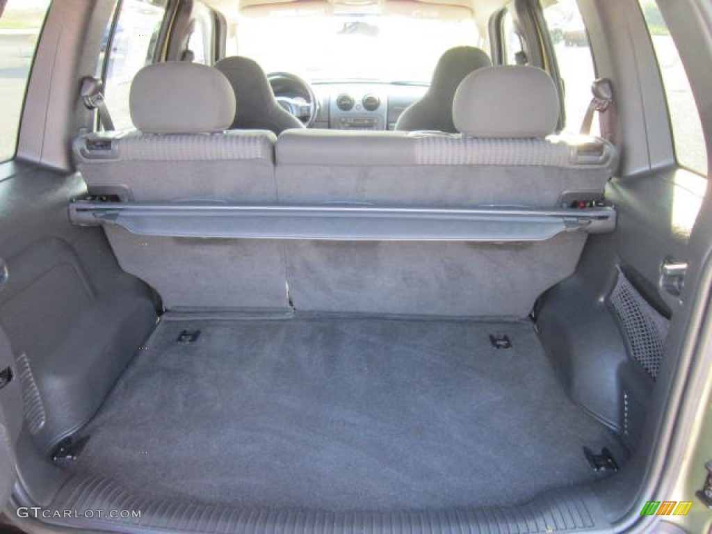2004 Liberty Sport 4x4 - Cactus Green Pearl / Dark Slate Gray photo #13
