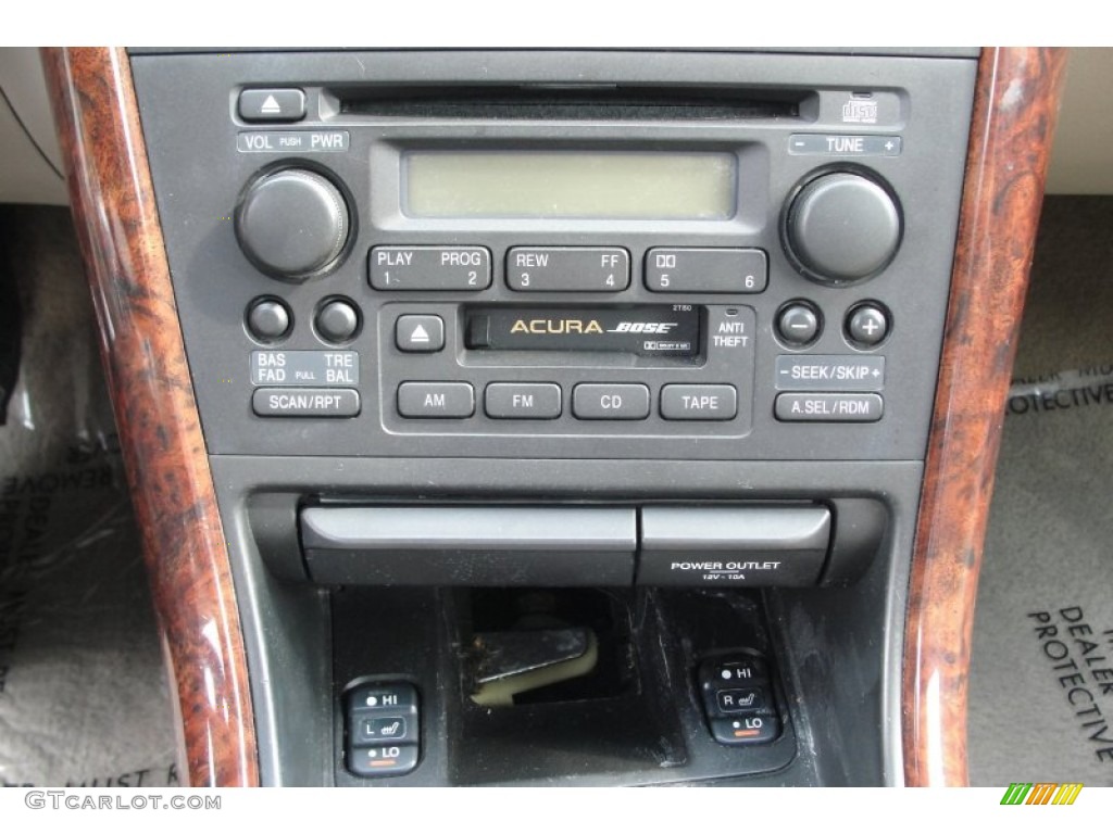 2001 Acura TL 3.2 Audio System Photos