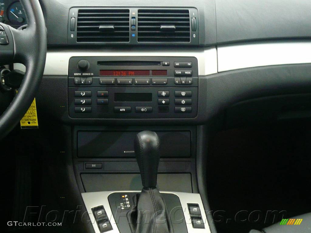 2004 3 Series 325i Coupe - Alpine White / Black photo #16
