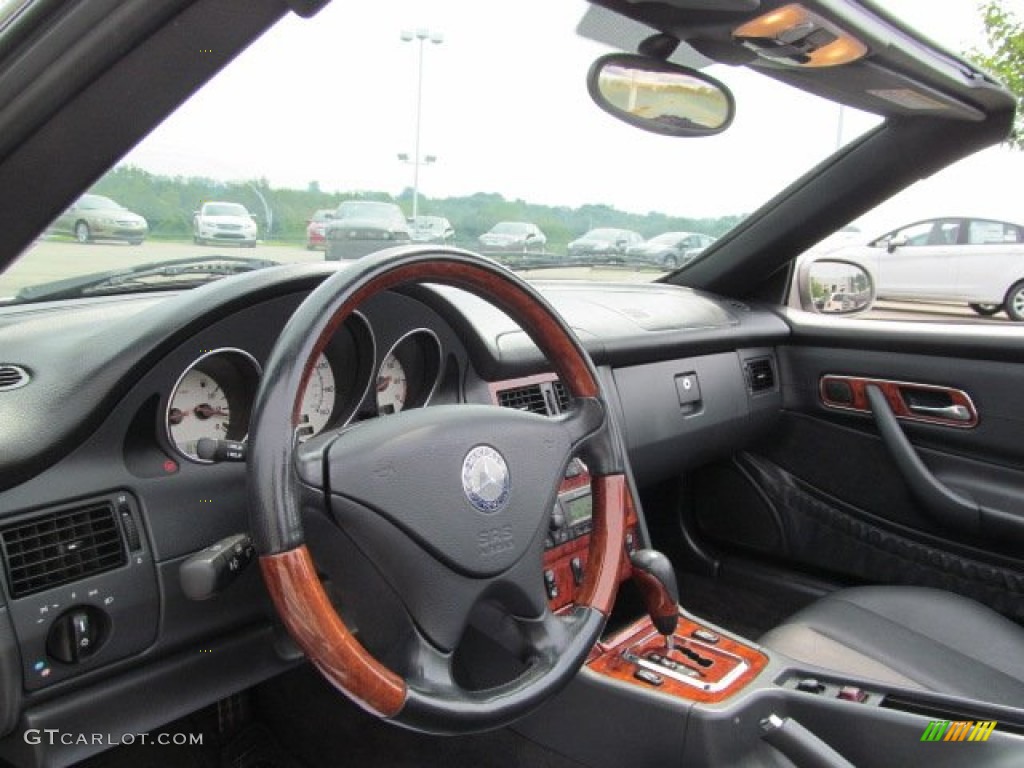 2003 SLK 320 Roadster - Pewter Silver Metallic / Charcoal photo #19