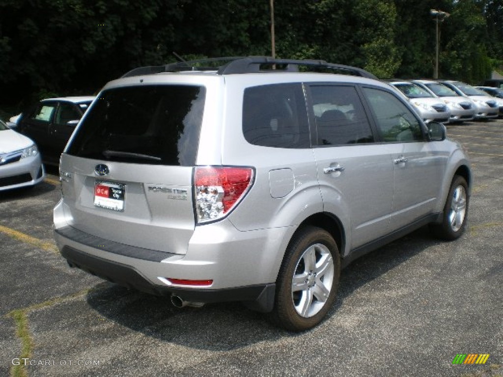 2010 Forester 2.5 X Limited - Steel Silver Metallic / Black photo #6