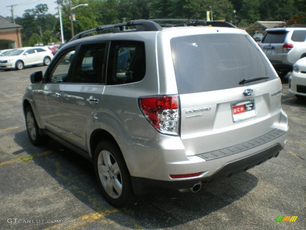 2010 Forester 2.5 X Limited - Steel Silver Metallic / Black photo #8