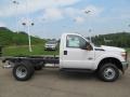Oxford White - F350 Super Duty XL Regular Cab 4x4 Dually Chassis Photo No. 2